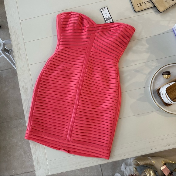 BRAND NEW CORAL REEF BCBG LILLIE BODYCON STRAPLESS DRESS - Picture 3 of 13